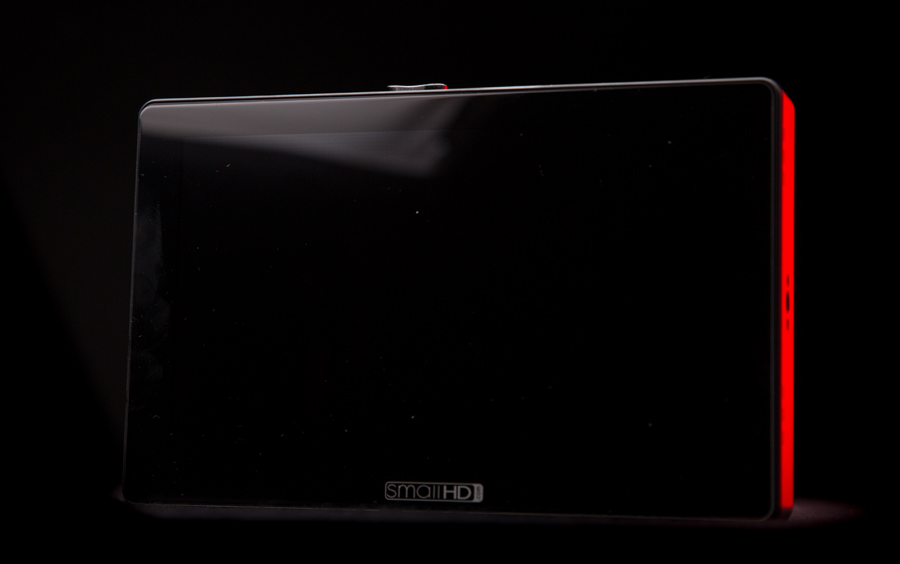 SmallHD Cine 7 Monitor - V-Mount - 01