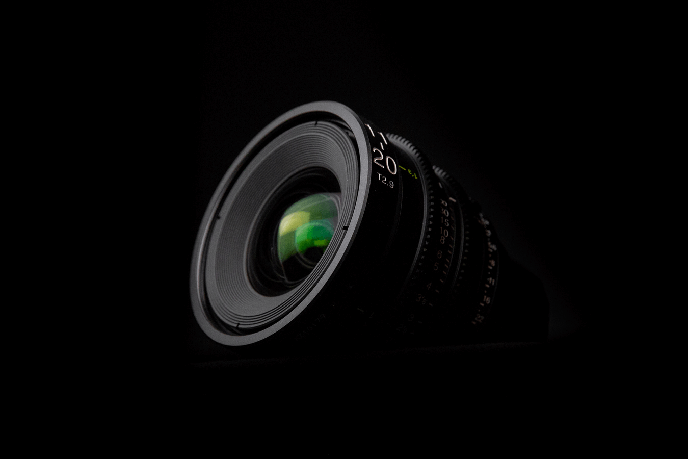 Tokina-Cinema-ATX-11-20mm-T2-9-zoom-PL-01