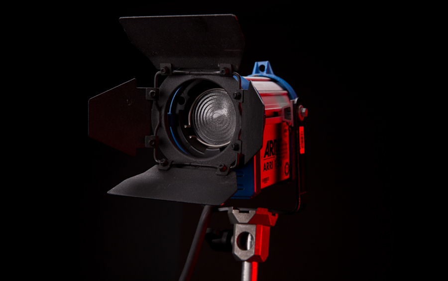 ARRI 150W Fresnel - 01