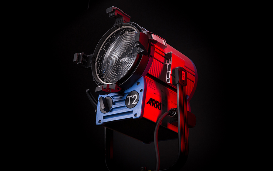 Arri T2 Fresnel - 01