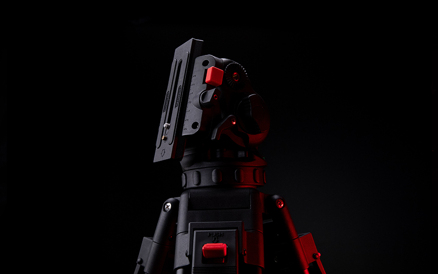 Cartoni Focus 8 Tripod - 01