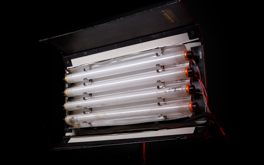 Kino Flo 2ft 4 Bank - 01